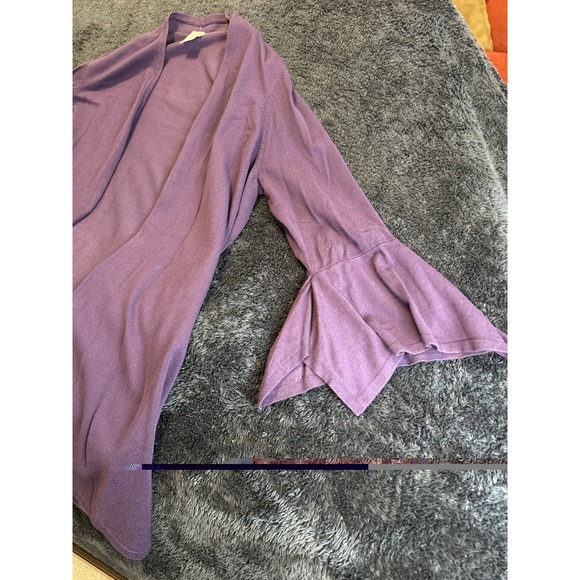 Chicos Open Front Cardigan Size 2 Purple Lightweight Flared Sleeves Rayon/Nylon - Picture 2 of 6
